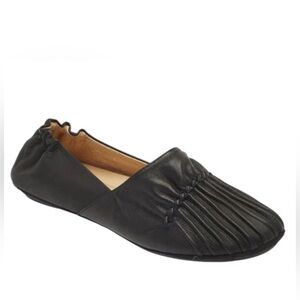Chocolat Blu Cam Flats Leather Women’s Size 6.5 Fall Black Flats Casual Classic
